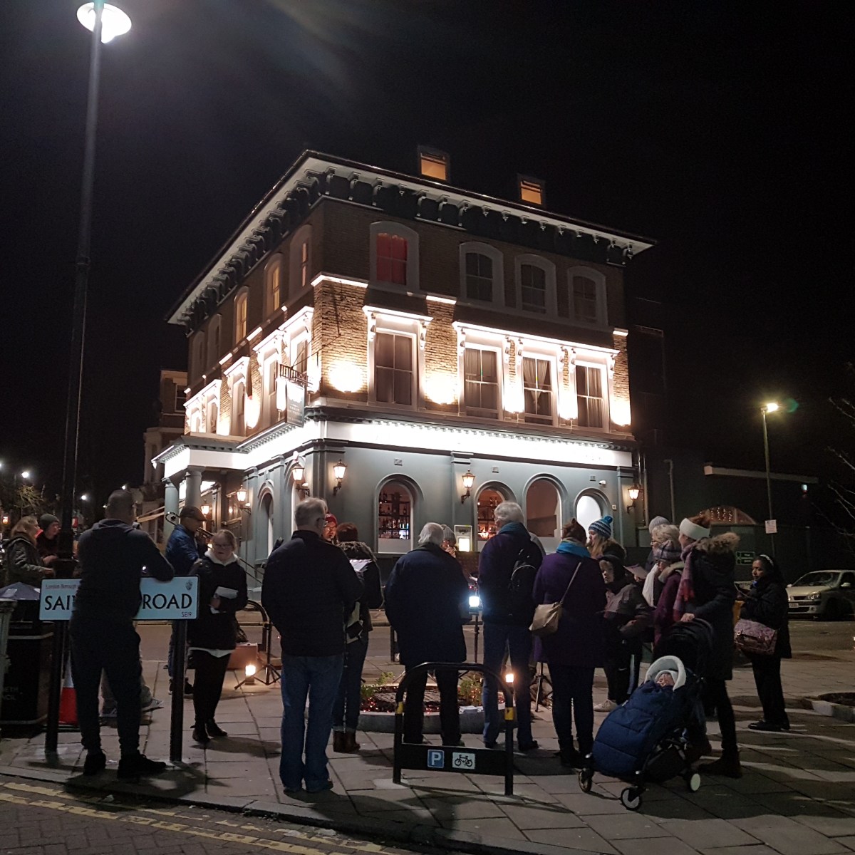 Carol Singing by the Tree on the&nbsp;Hill